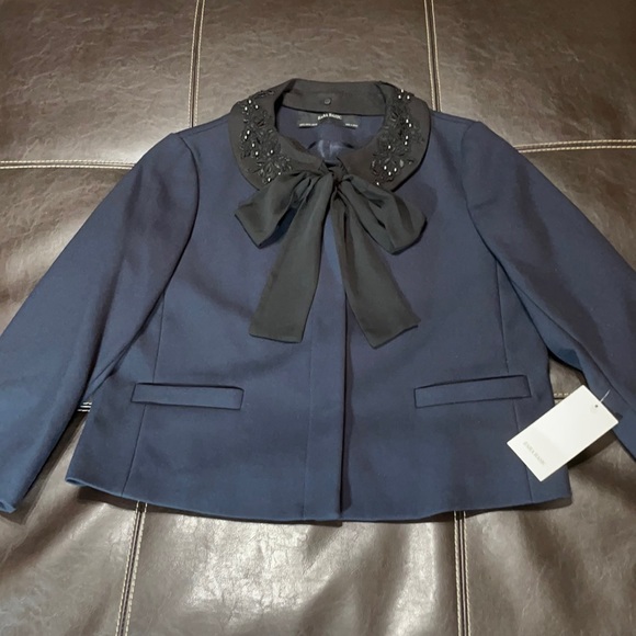 Navy With Embroidered Detachable Collar Blazer - Picture 7 of 16